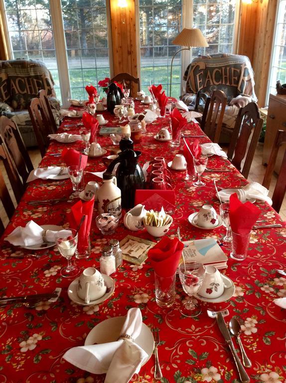 Gite Macdale B&B Paspebiac Bagian luar foto