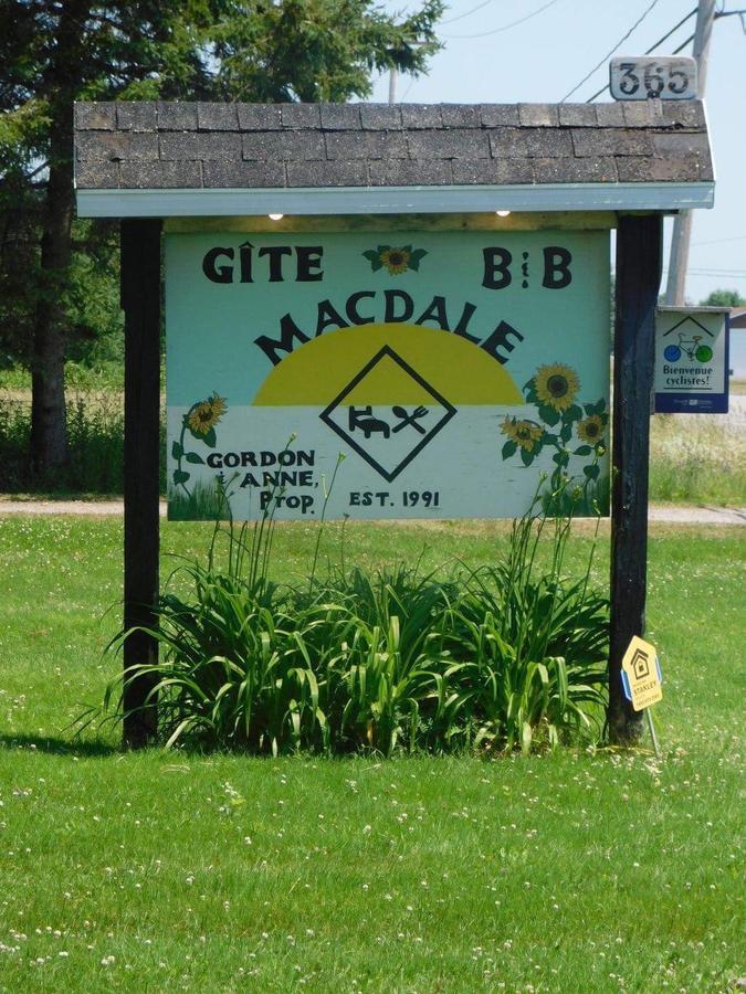 Gite Macdale B&B Paspebiac Bagian luar foto