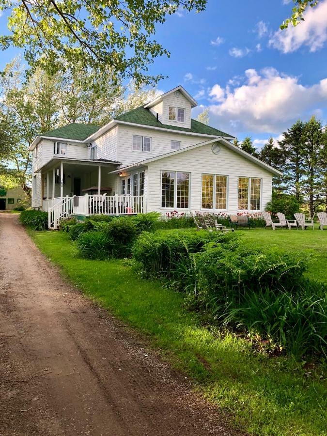 Gite Macdale B&B Paspebiac Bagian luar foto